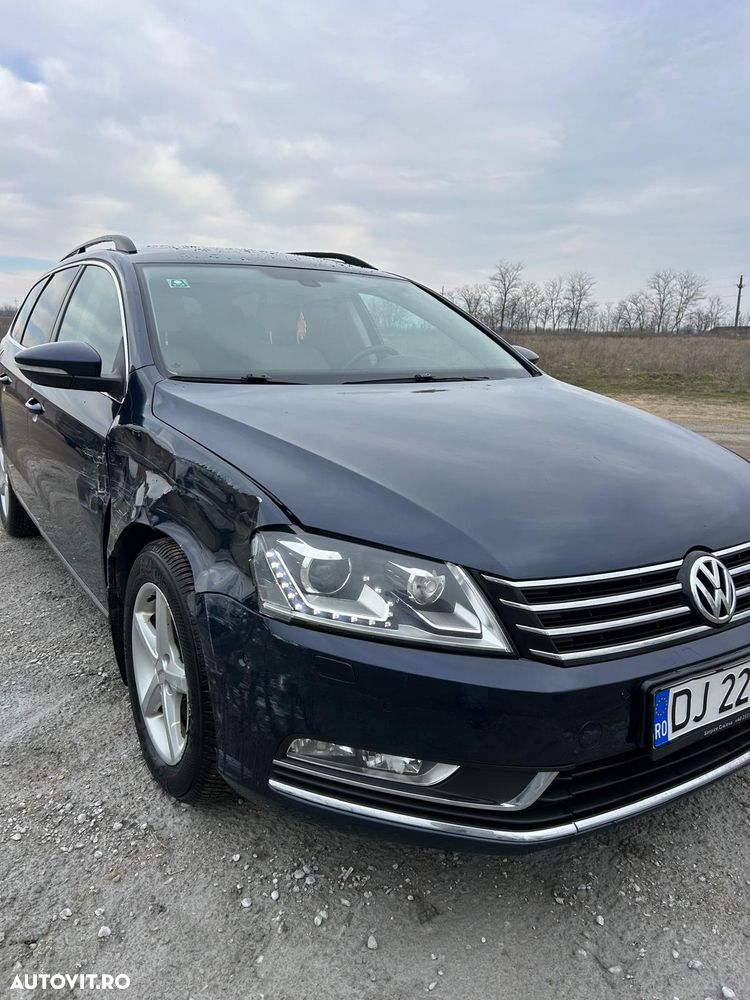 Volkswagen Passat 2.0 TDI Comfortline DPF DSG - 2