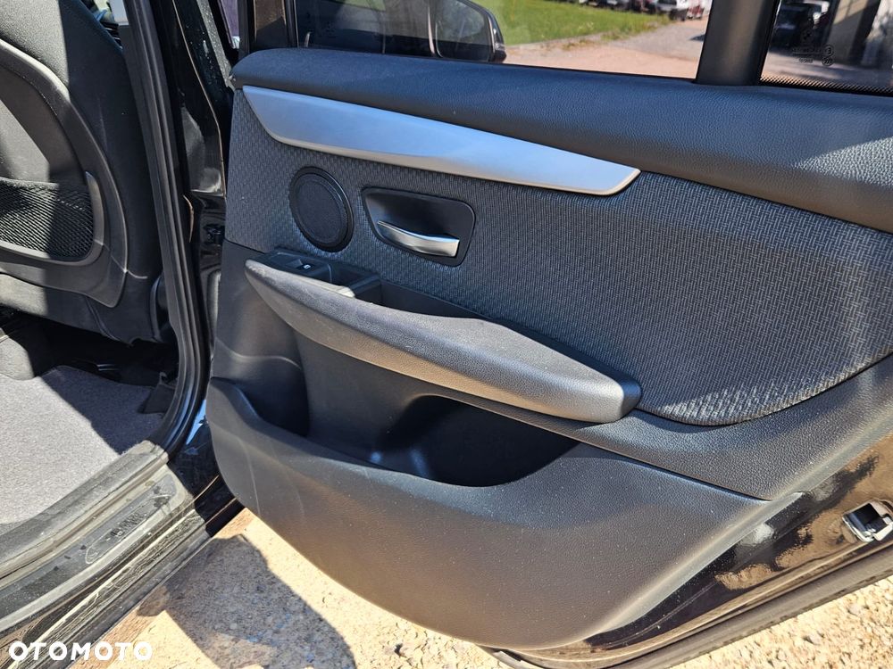 BMW Seria 2 218d Advantage sport - 25