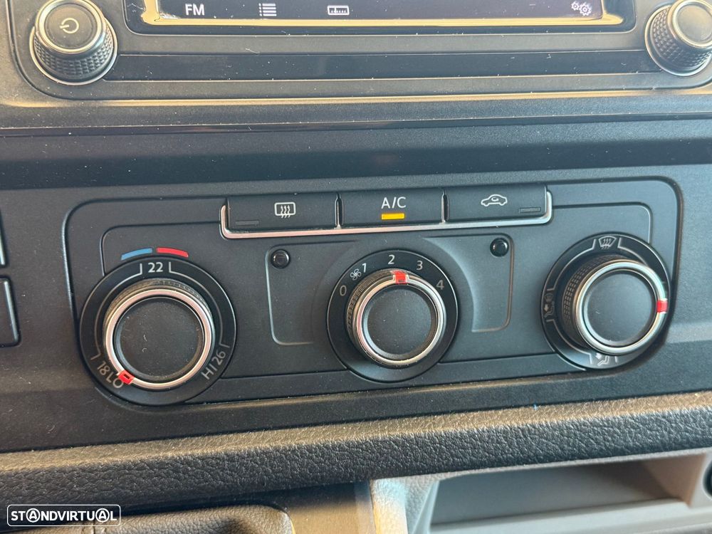 VW Transporter Multivan Business - 21