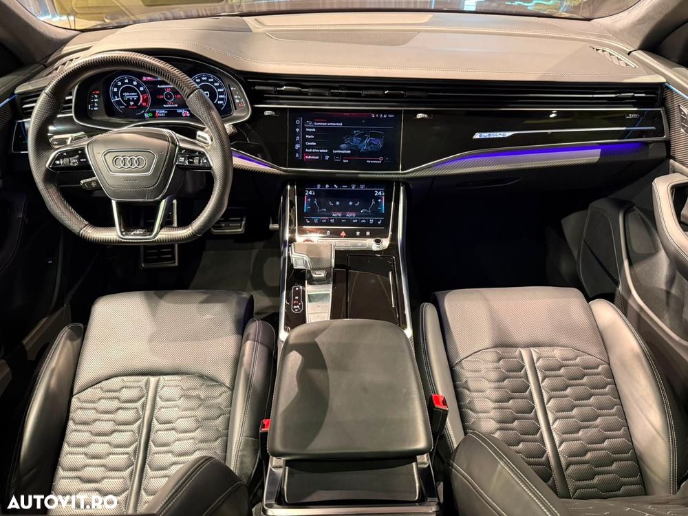 Audi RS Q8 - 22