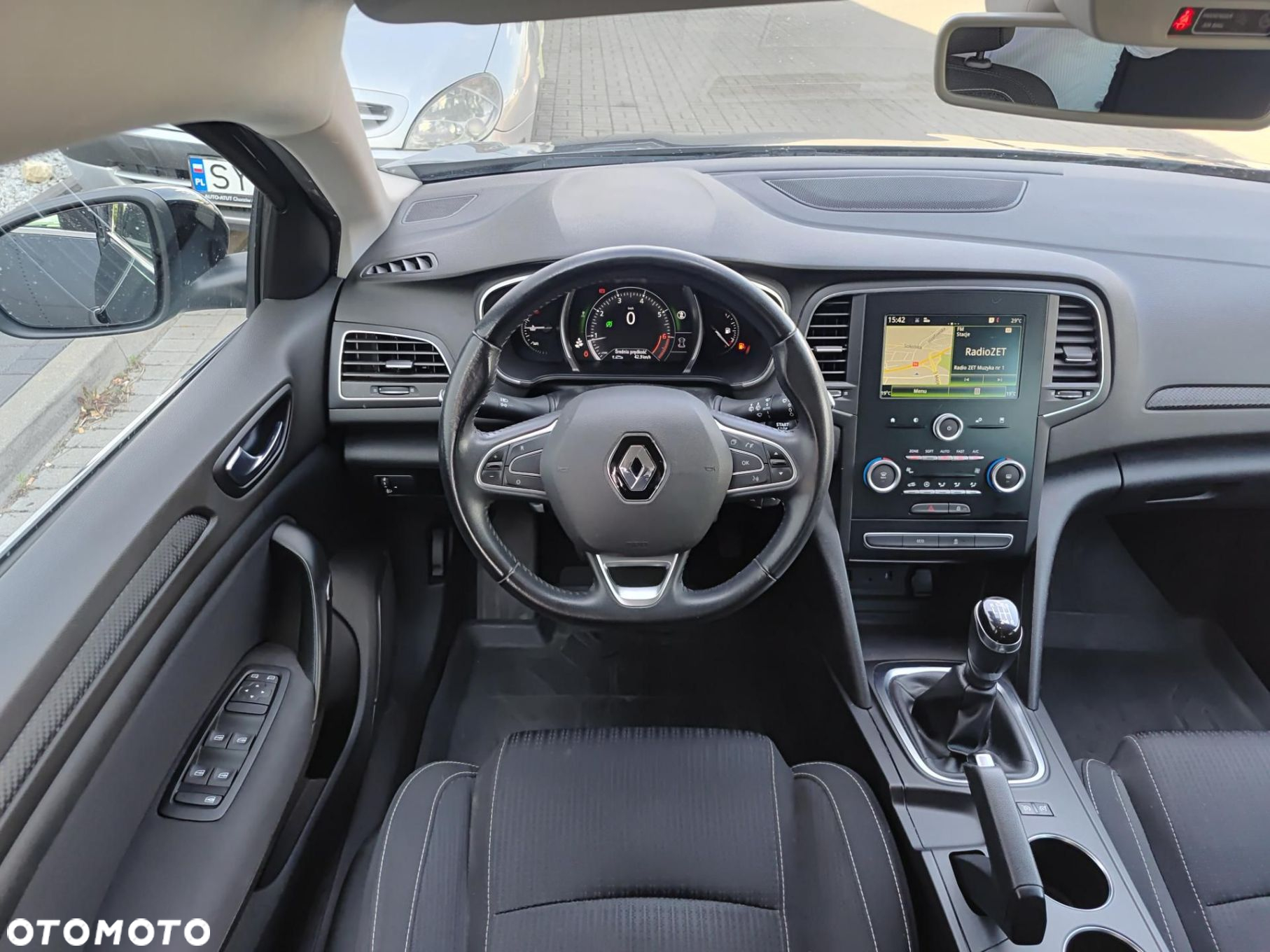 Renault Megane - 24