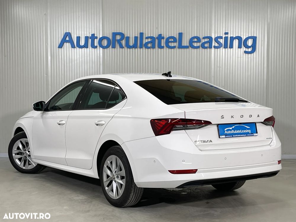 Skoda Octavia 2.0 TDI DSG Style - 5