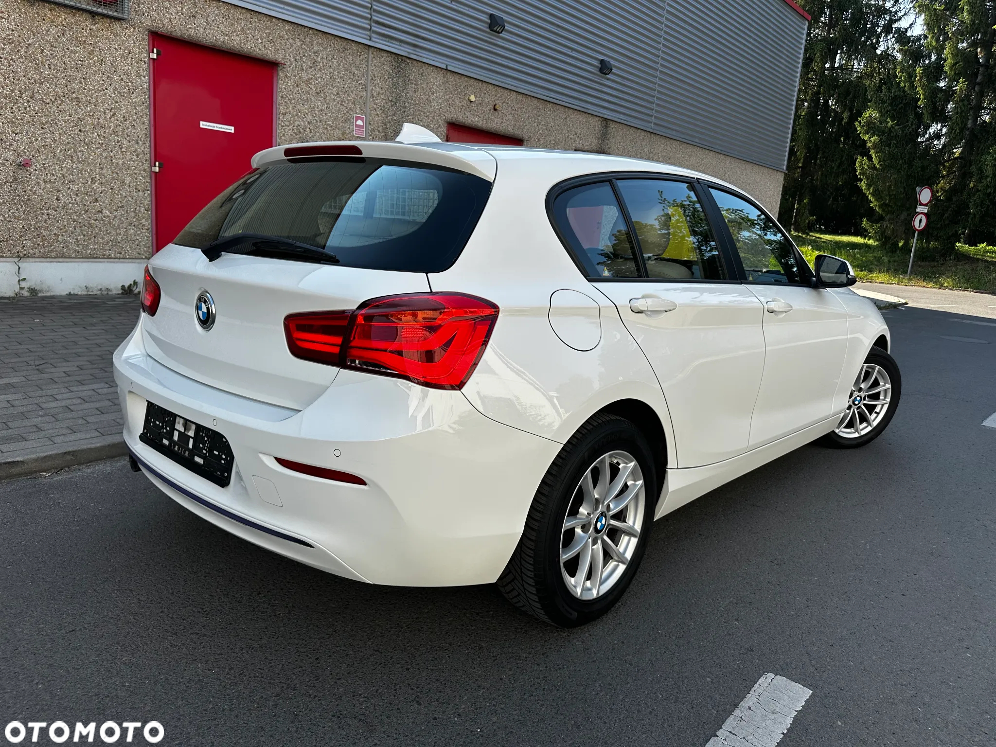 BMW Seria 1 118i Sport Line - 8