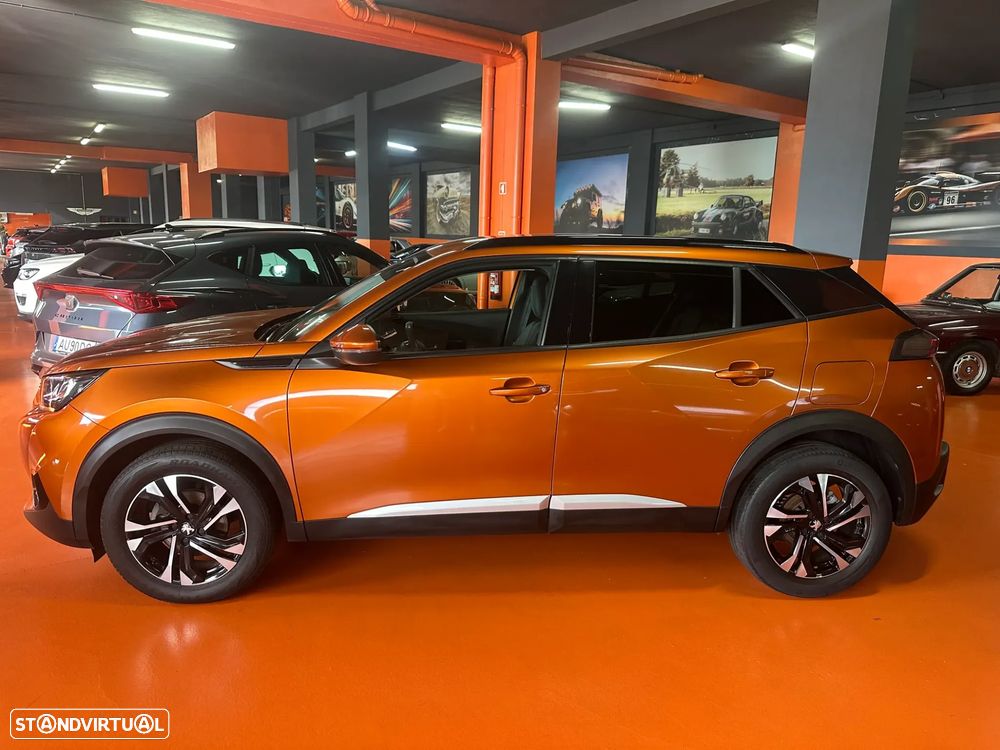 Peugeot 2008 1.2 PureTech GT Line - 4