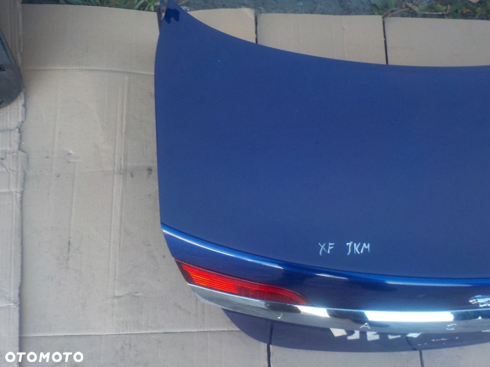 JAGUAR XF KLAPA BAGAŻNIKA BEZ KAMERY JKM - 2
