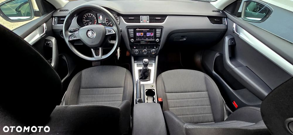 Skoda Octavia 2.0 TDI Elegance - 10