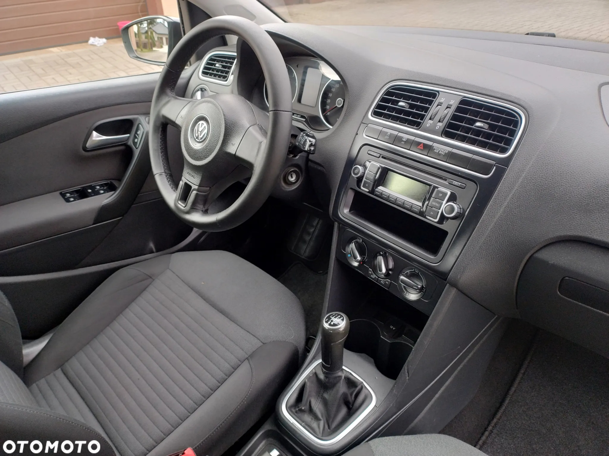 Volkswagen Polo 1.4 16V Comfortline - 40