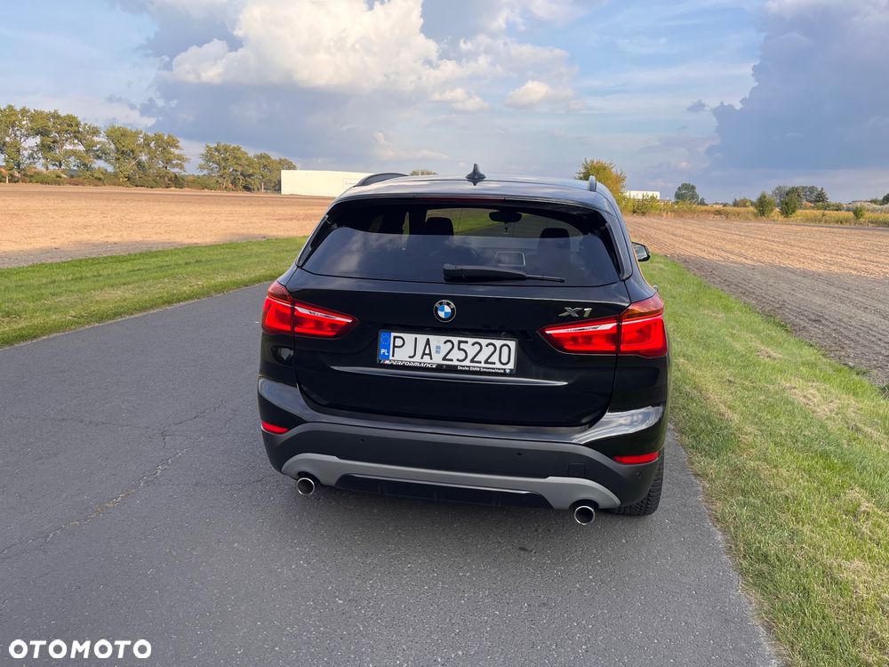 BMW X1 xDrive20d xLine - 5
