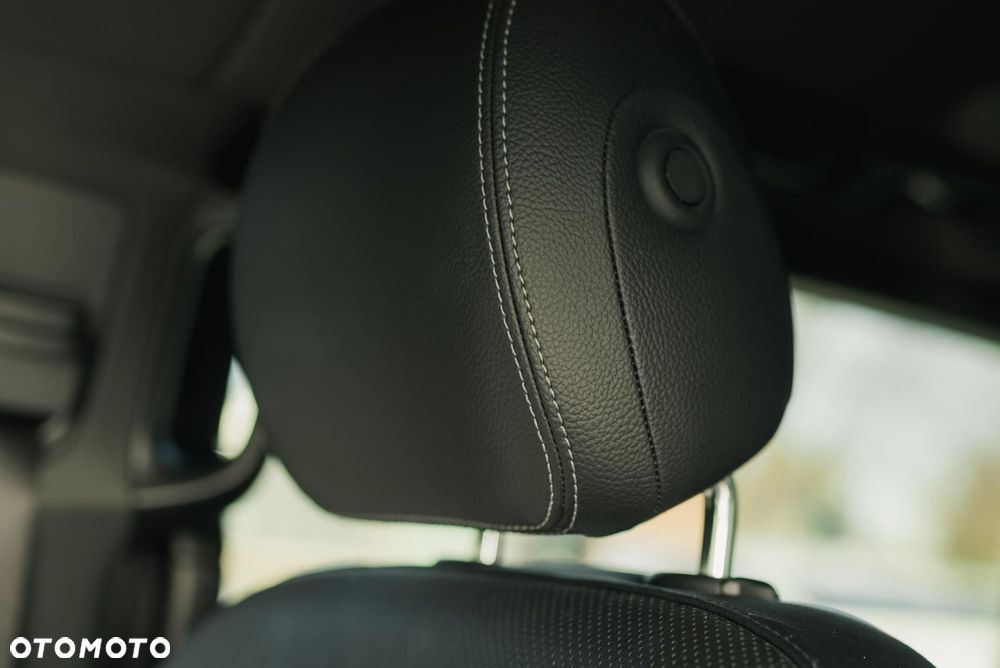 Mercedes-Benz Klasa V 300 d 4-Matic 9G-Tronic (d³ugi) - 32