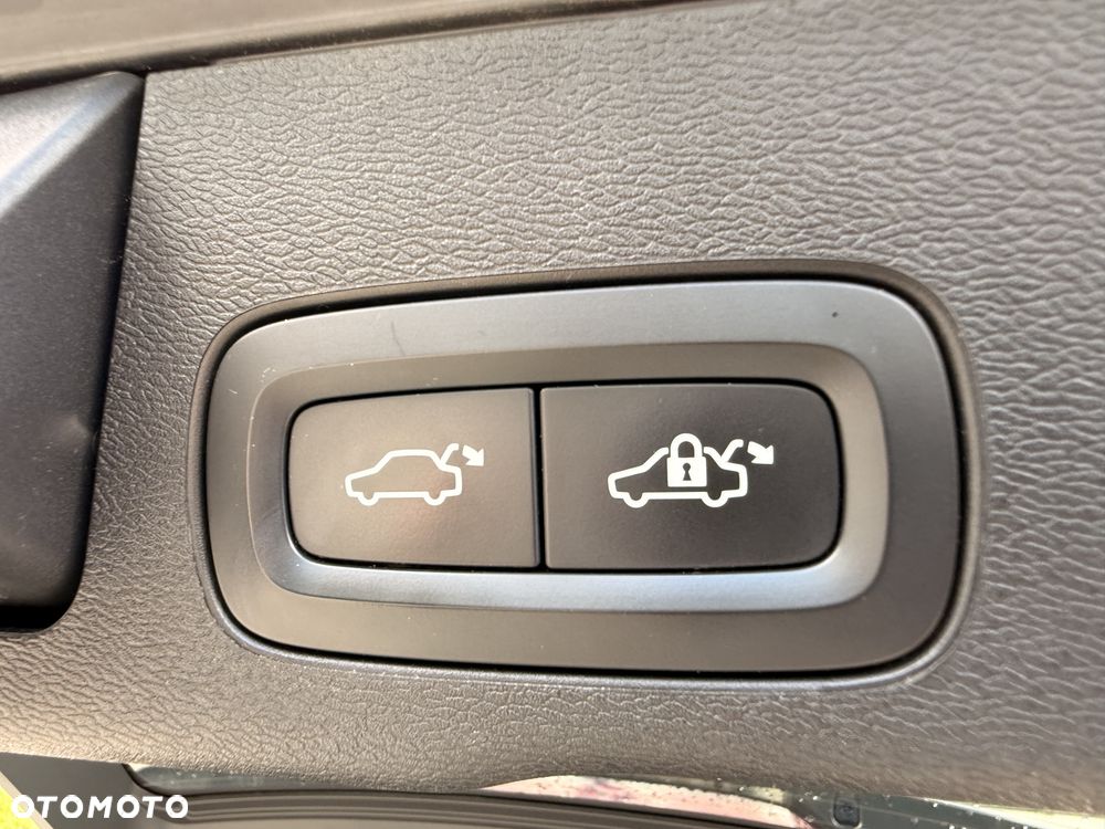 Volvo XC 60 D4 SCR AWD Inscription - 26