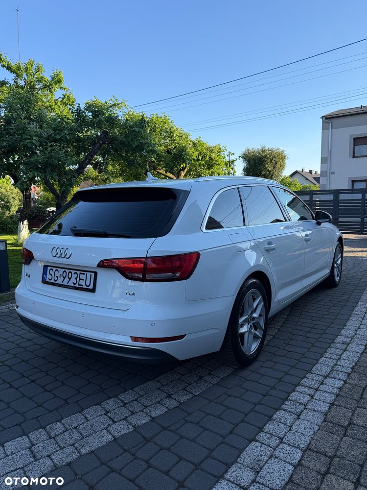 Audi A4 Avant 2.0 TDI - 4