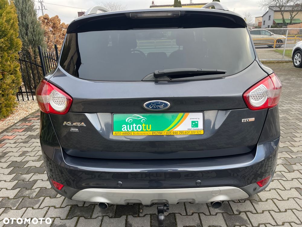 Ford Kuga 2.0 TDCi 2x4 Titanium - 14