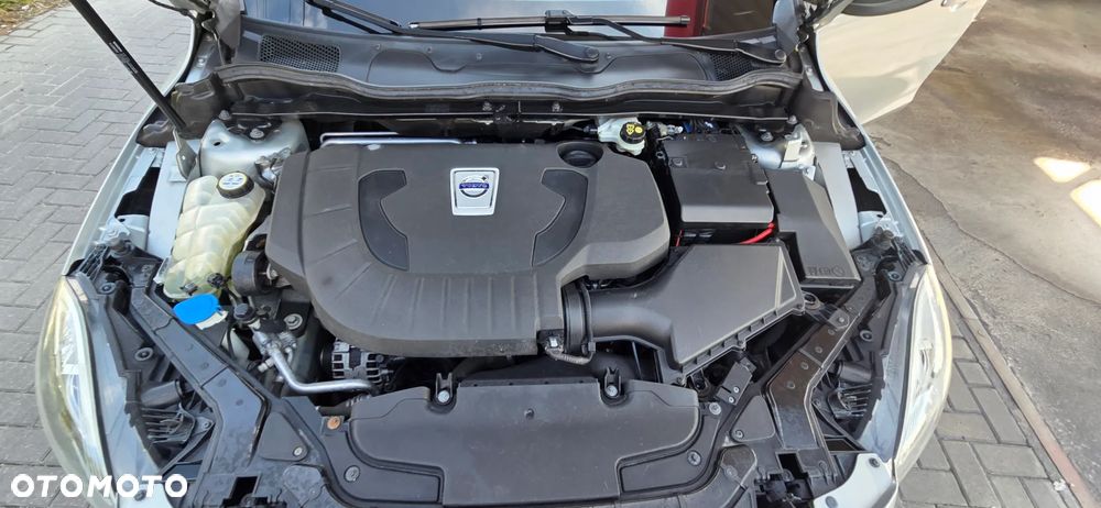 Volvo V40 Cross Country D3 Drive-E Momentum - 35