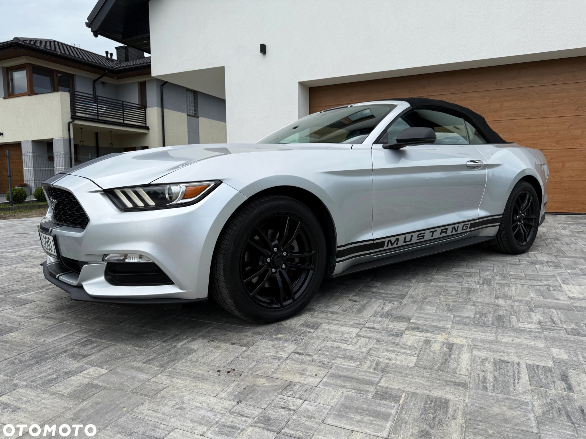 Ford Mustang 2.3 Eco Boost - 5