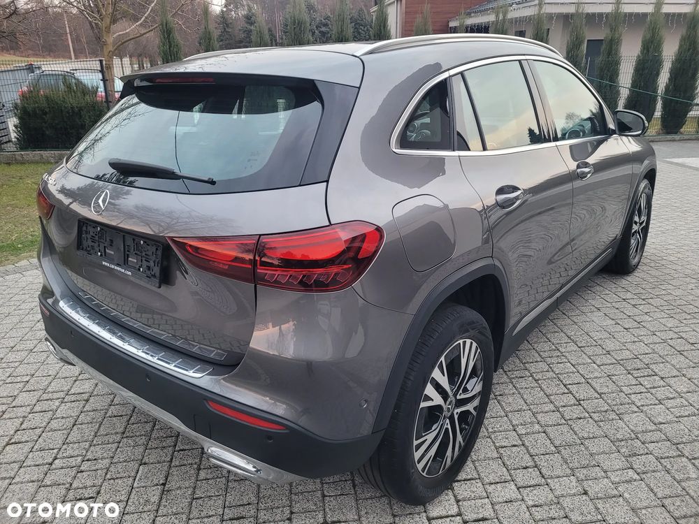 Mercedes-Benz GLA 250e Edition 1 - 4