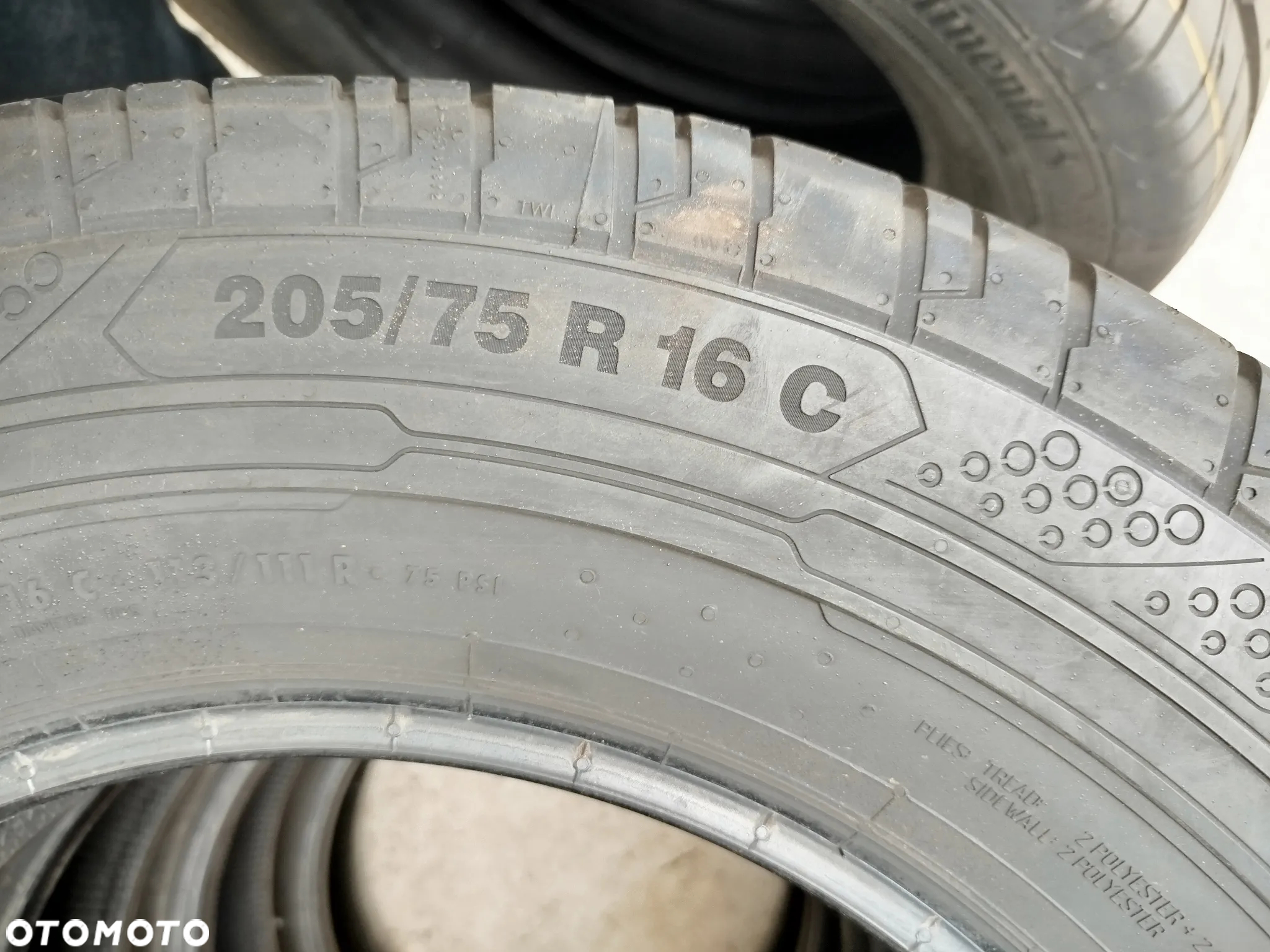 205/75R16C 113R Continental ContiVanContact Nowe z demontowane z nowego MAN - 9