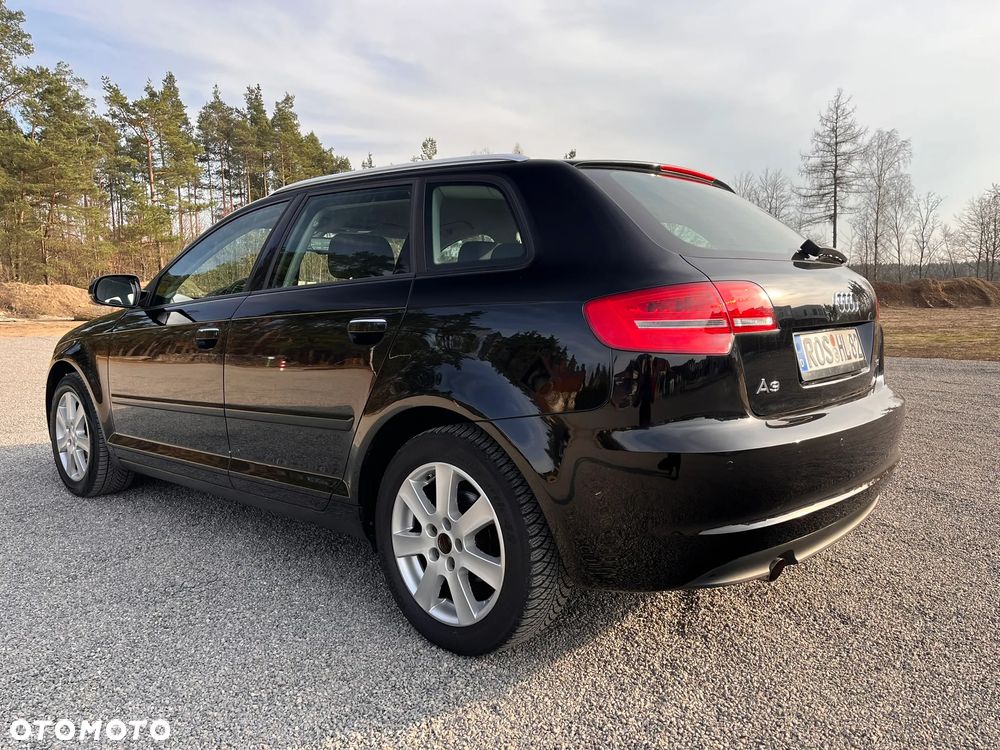 Audi A3 Sportback 1.2 TFSI Ambiente - 8