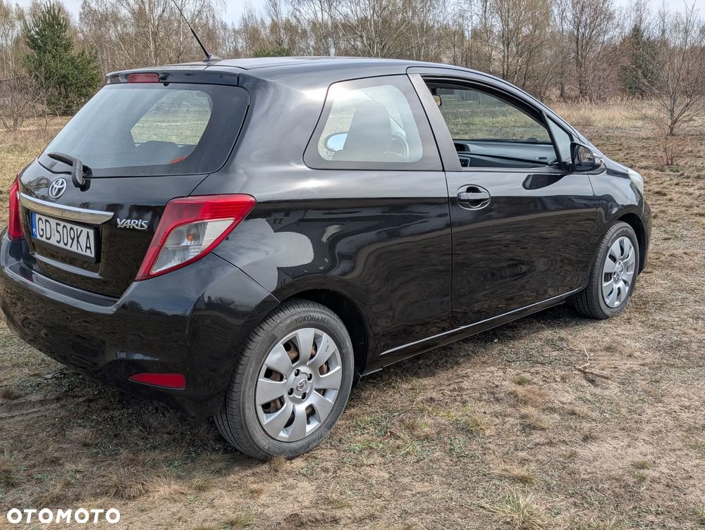 Toyota Yaris 1.0 Terra - 8