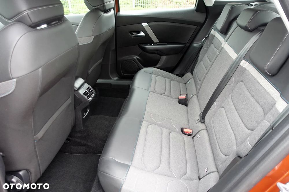 Citroën C4 e-C4 136 FEEL - 15