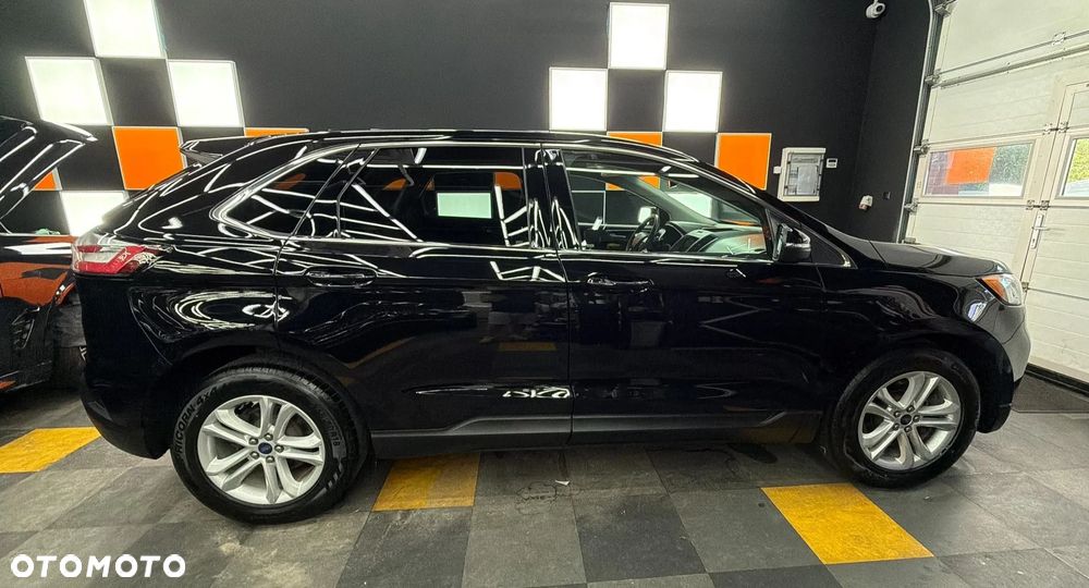 Ford Edge - 5
