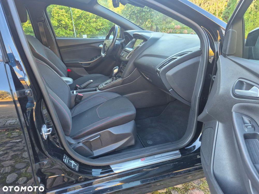 Ford Focus 1.5 EcoBlue ST-Line - 15
