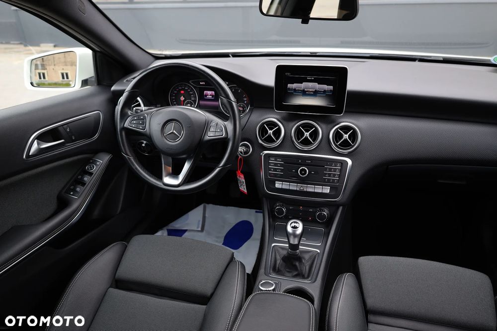 Mercedes-Benz Klasa A 160 - 18