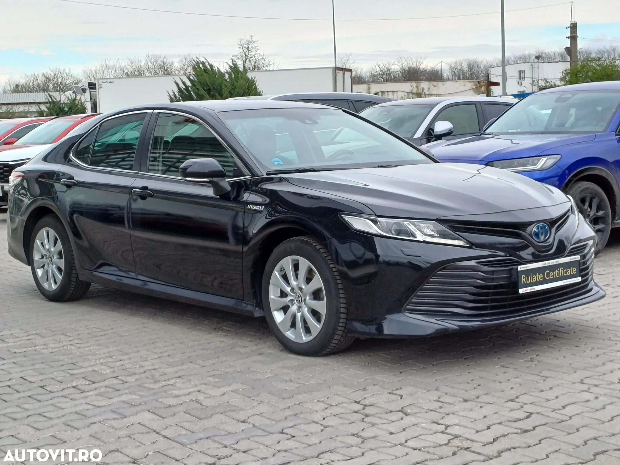 Toyota Camry 2.5 Hybrid Business - 3