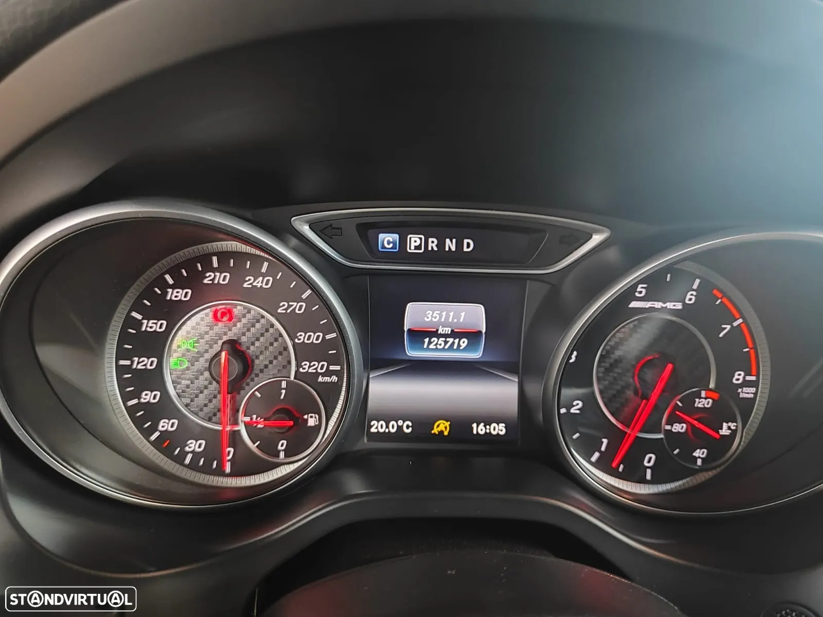 Mercedes-Benz CLA 45 AMG Shooting Brake 4-Matic - 33