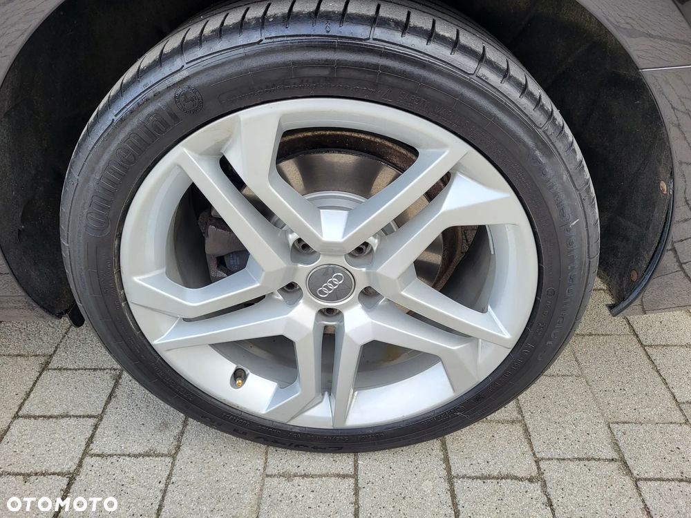 Audi A4 Avant 40 TDI quattro S tronic - 23