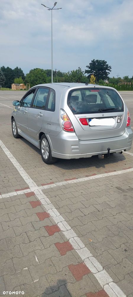 Suzuki Liana - 2