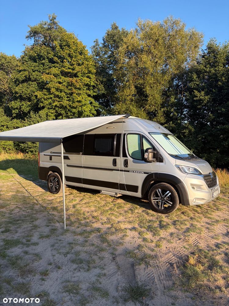 Adria Twin 600 sp AXESS - 1