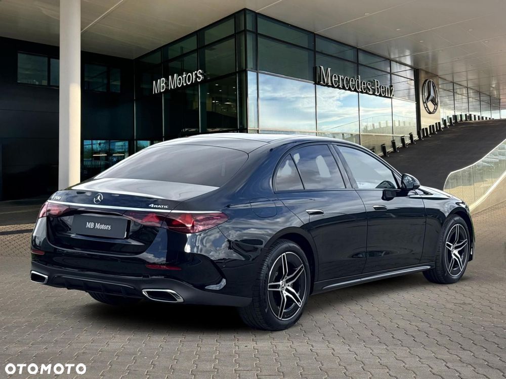 Mercedes-Benz E-Class 2025 photo 4