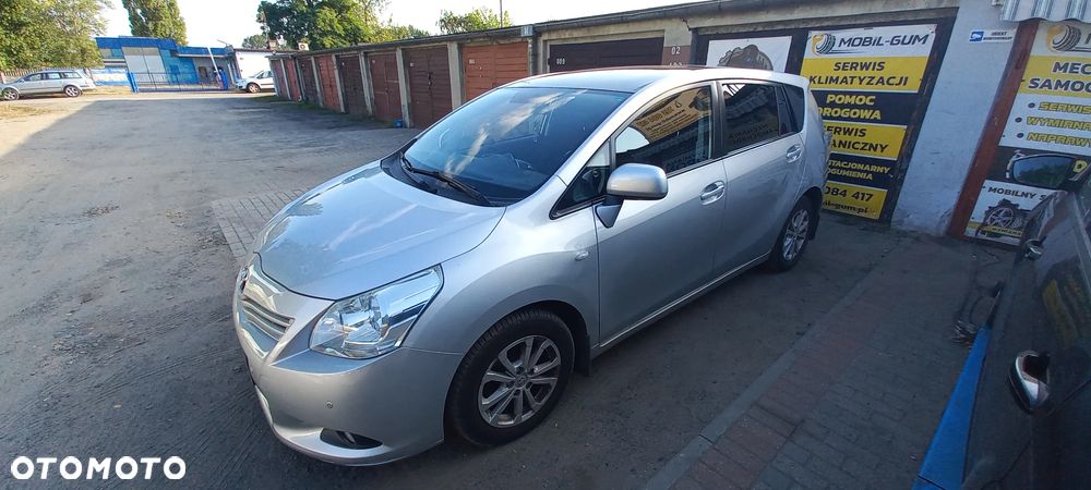 Toyota Verso 2.0 D-4D Luna - 3