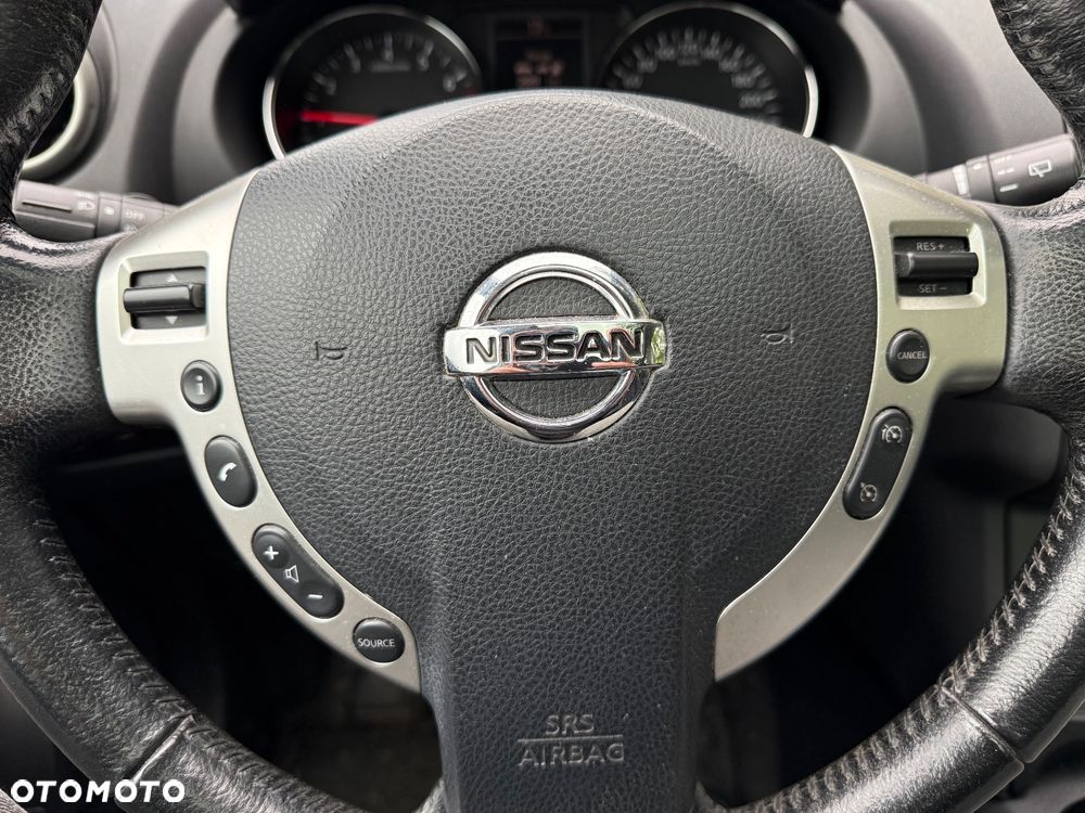 Nissan Qashqai 1.6 Tekna - 22