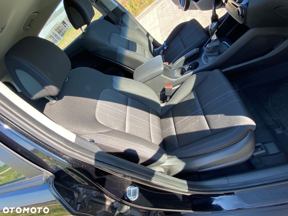 Hyundai Tucson - 25