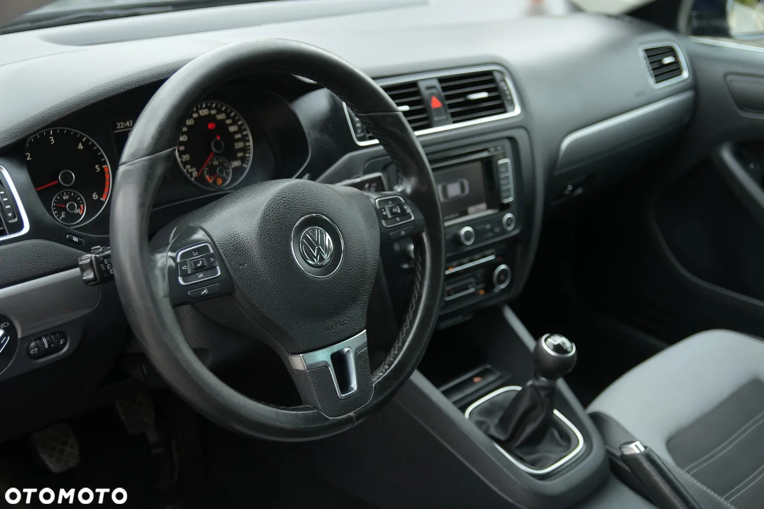 Volkswagen Jetta - 25