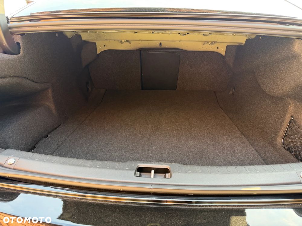 Volvo S90 - 34