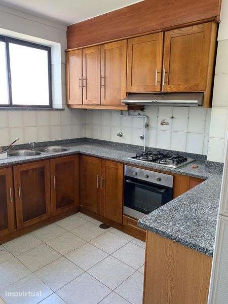Apartamento T3 junto ao palacio do Gelo - Grande imagem: 3/12