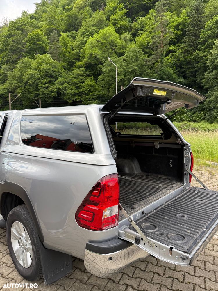 Toyota Hilux 4x4 Double Cab Executive - 19