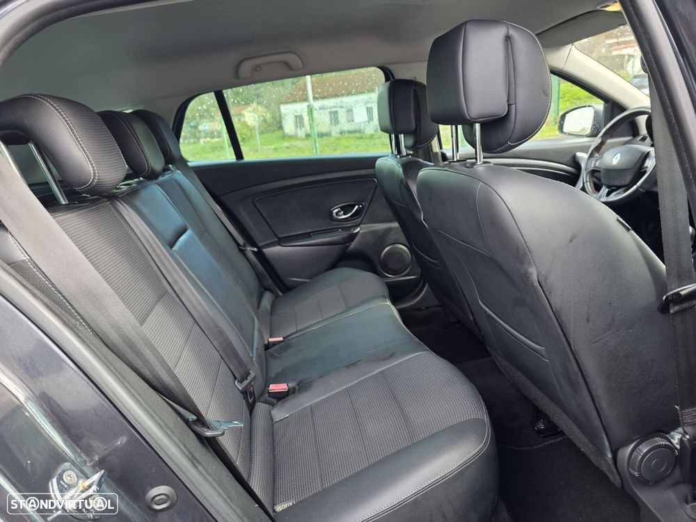 Renault Mégane Sport Tourer 1.6 dCi GT Line SS - 12