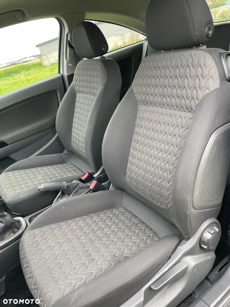 Opel Corsa - 23