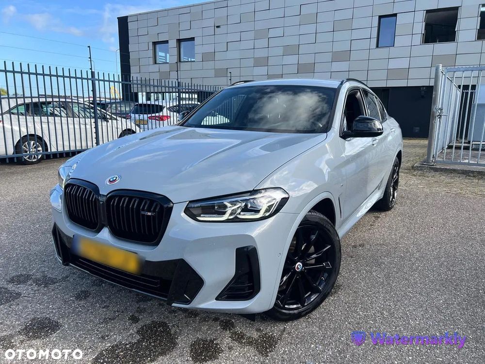 BMW X4 - 1