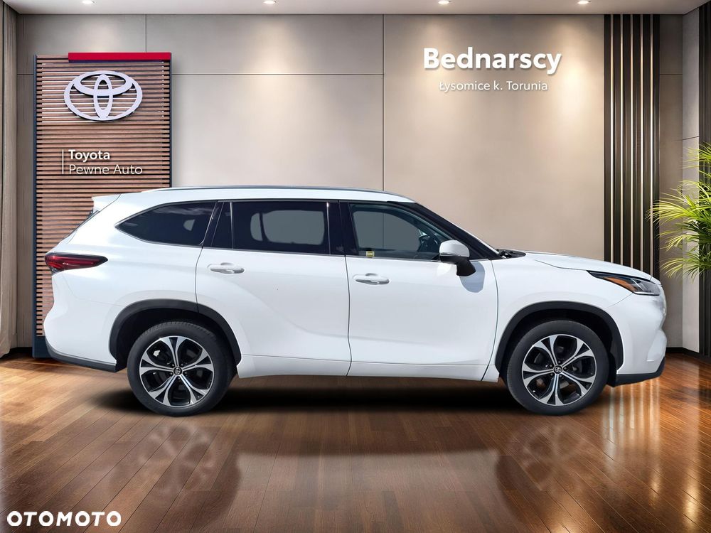 Toyota Highlander - 8