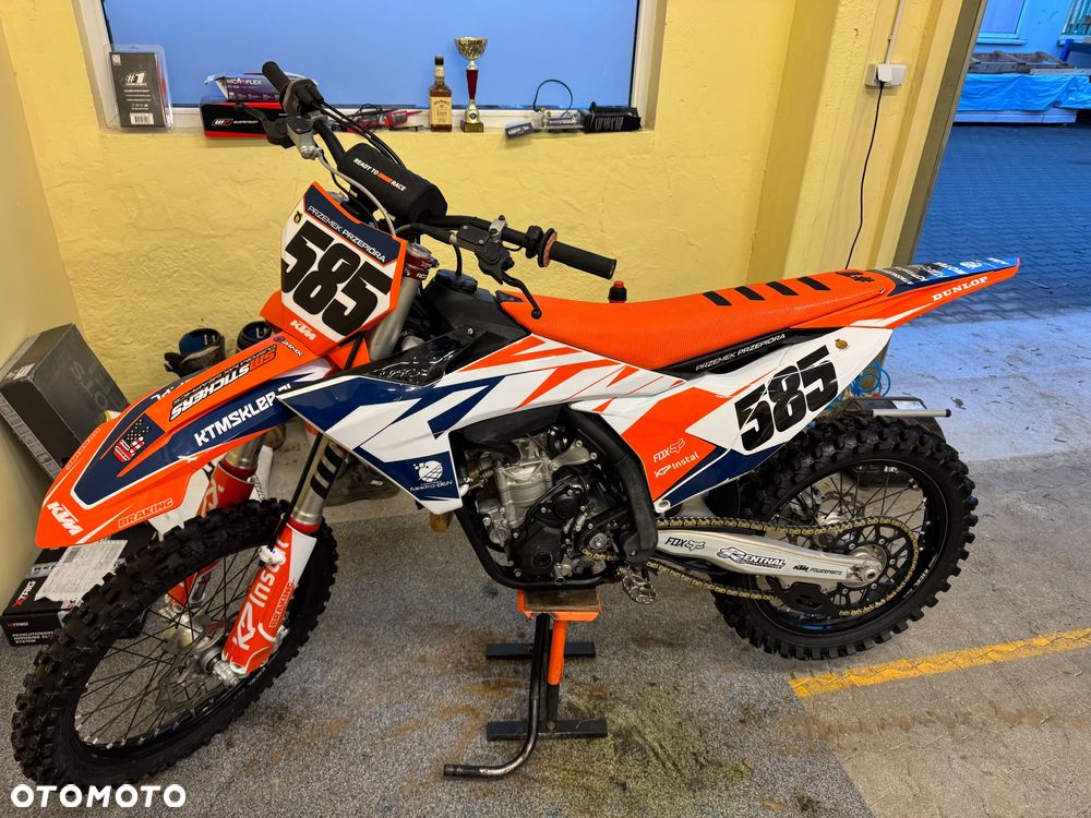 KTM SXF - 1