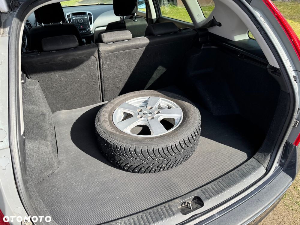 Kia Ceed 1.6 CRDi Spirit - 9