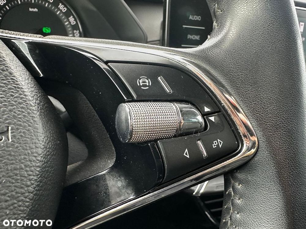 Skoda Octavia 1.5 TSI e-Tec Ambition DSG - 12