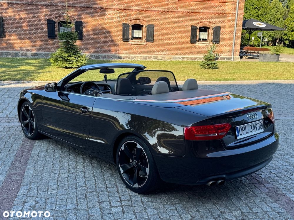 Audi A5 Cabrio - 15