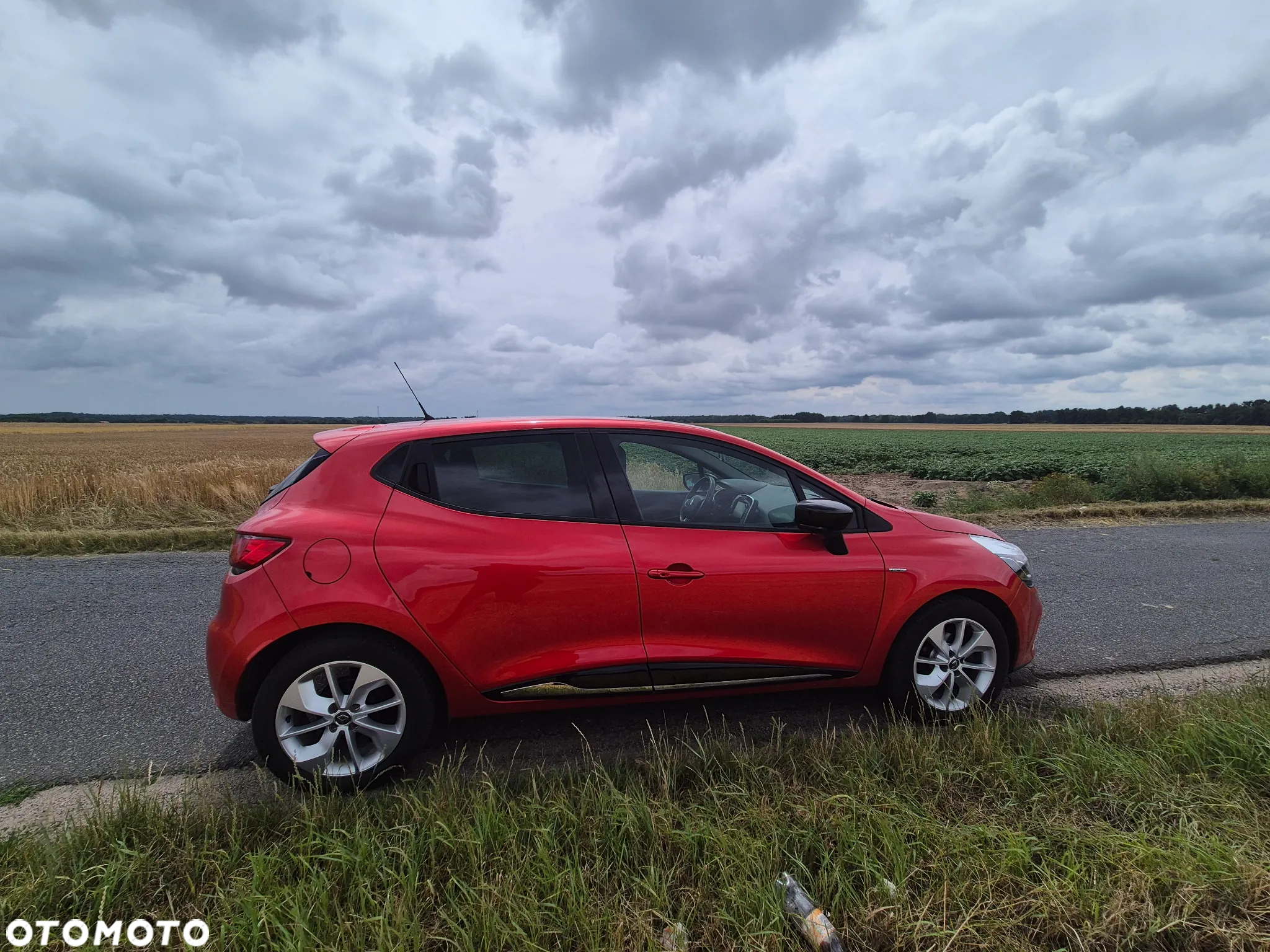 Renault Clio 1.2 16V Limited EU6 - 2