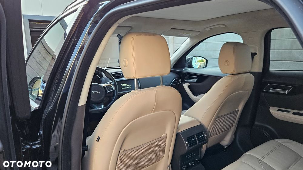 Jaguar F-Pace 2.0 i4D AWD Prestige - 7