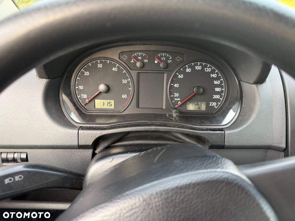 Volkswagen Polo - 24